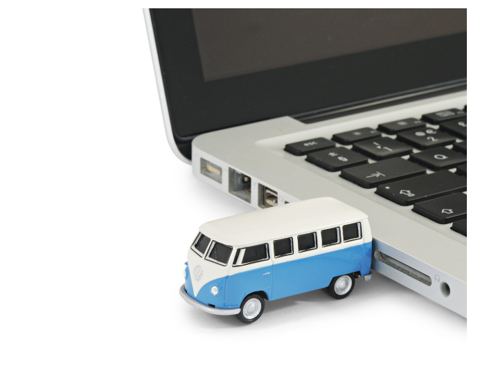 1968 Volkswagen Classic Bus VW Camper Bus USB Memory Stick Autodrive Diecast