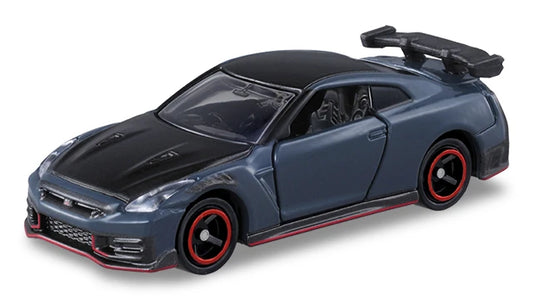 #60 NISSAN GTR R35 NISMO TOMICA TOMY TAKARA DIECAST MODEL CAR TOY COLLECTABLE